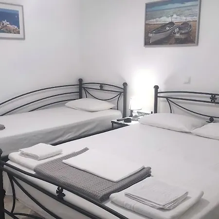 Maria's Sifnos *