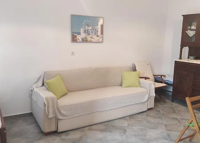 Maria's Sifnos * 카마레스