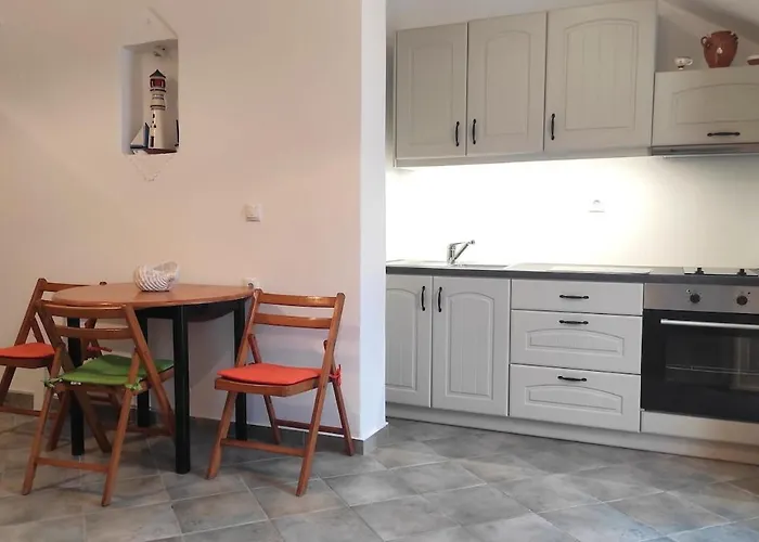 Maria's Sifnos * Kamarai